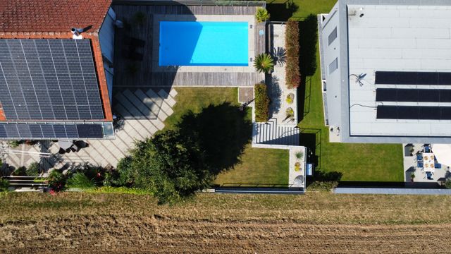 Fertige Photovoltaikanlage auf Einfamilienhaus in Forchheim